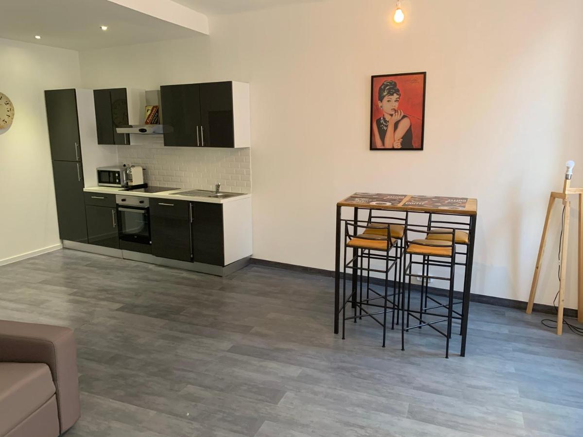 T2 - Quartier Mythique Du Panier Appartement Marseilles Buitenkant foto